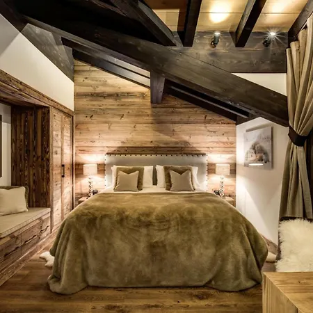 בקתה Opulent Chalet Retreat In Jacuzzi *