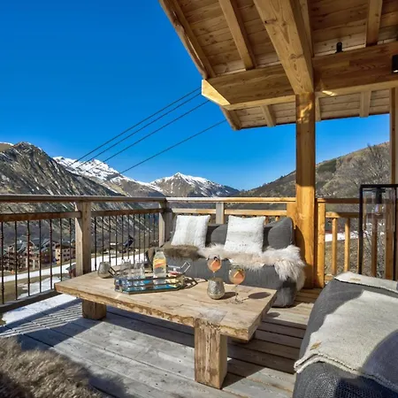 Opulent Chalet Retreat In Jacuzzi Chalet Davos